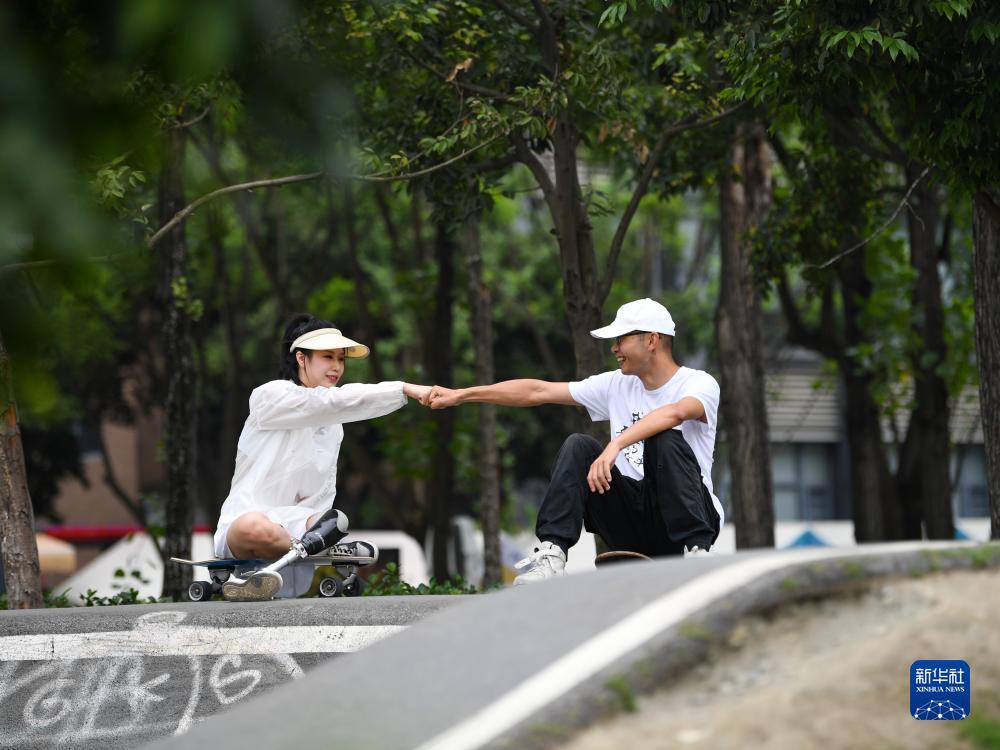 真人龙虎游戏下载